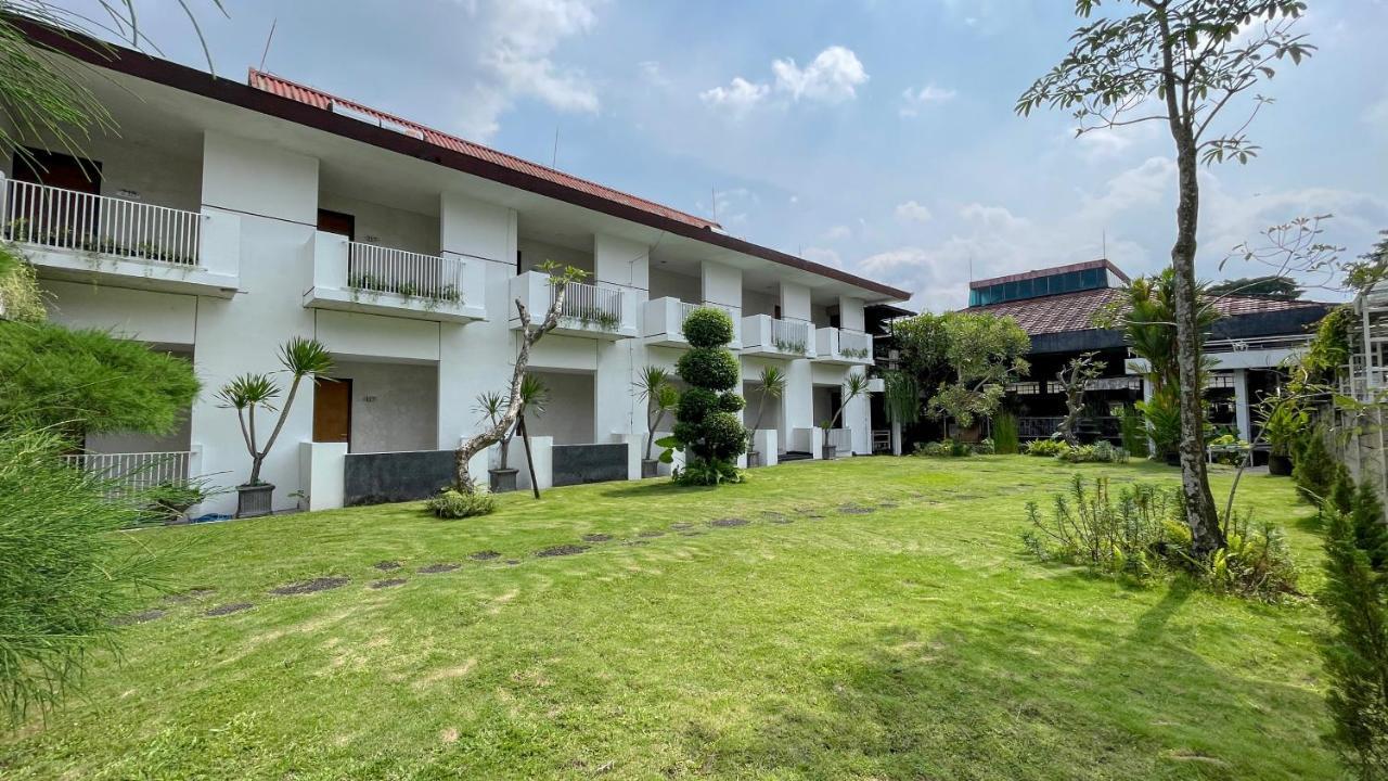 Lpp Convention Hotel Demangan Pakualaman Exteriér fotografie