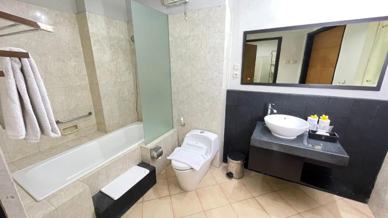 Lpp Convention Hotel Demangan Pakualaman Exteriér fotografie